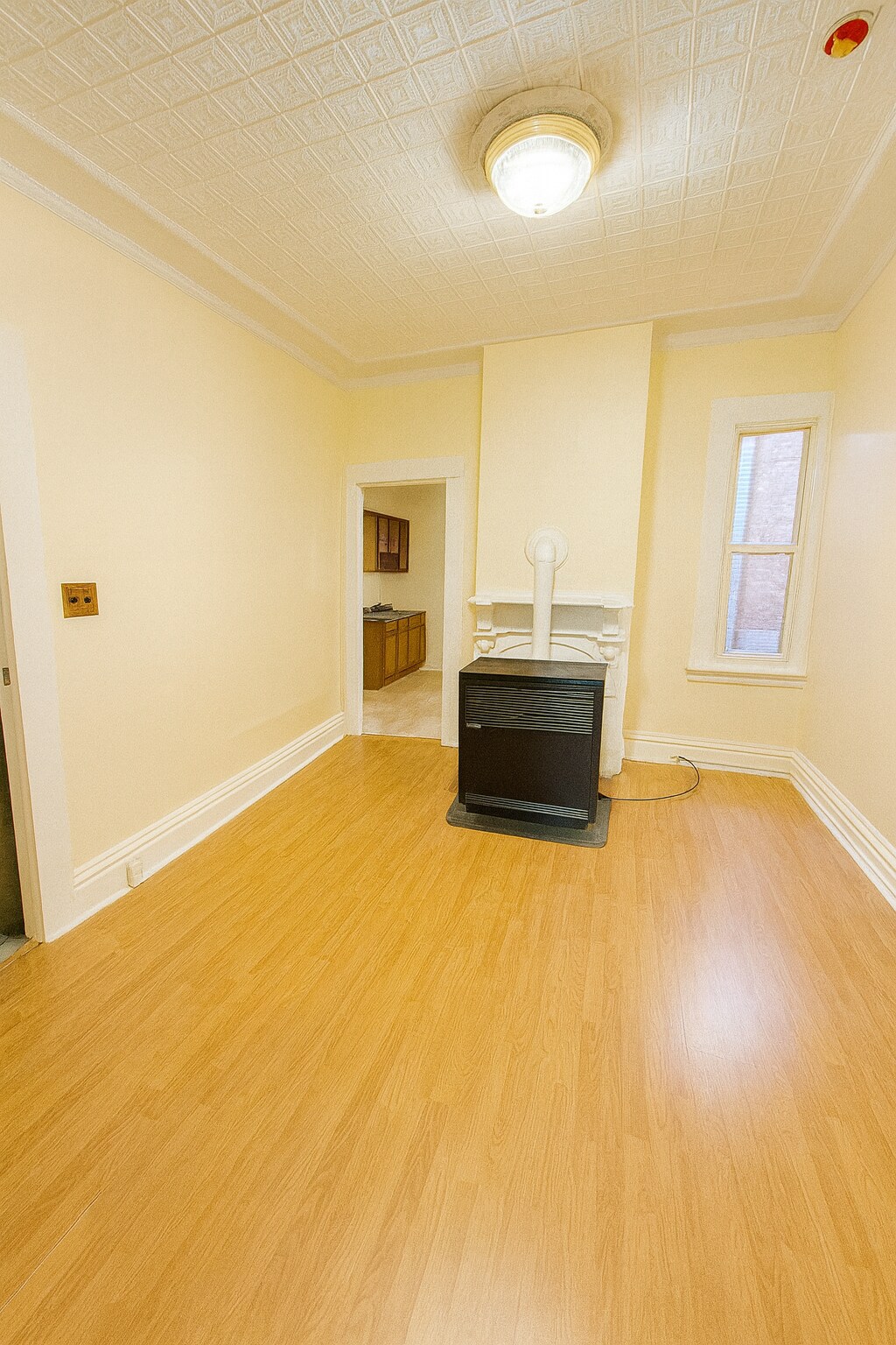 Building Photo - 107 2nd Ave