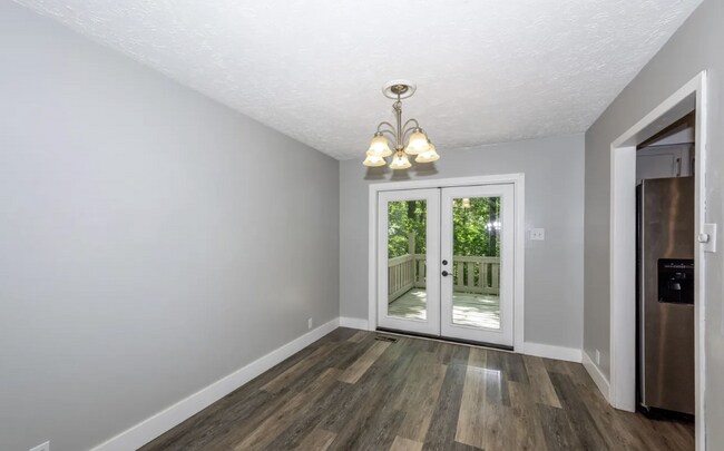Building Photo - 1412 Marconi Dr