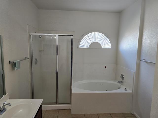 Building Photo - 4623 Southampton Blvd