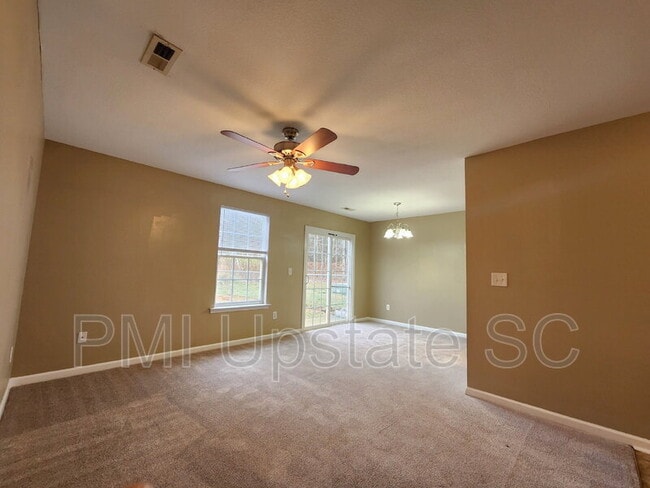 Building Photo - 65 Greensboro Ct