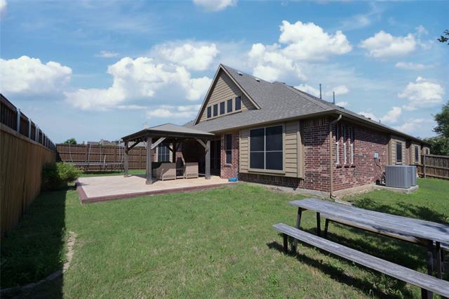 Building Photo - 3207 Pampa
