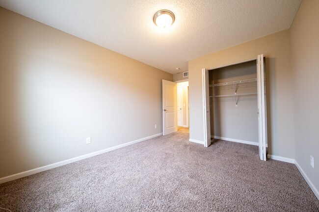 Building Photo - 15222 Emory Ave