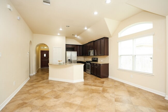 Building Photo - 9960 Golden Field Ln