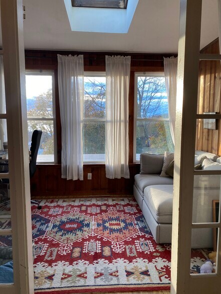 Building Photo - 67 Lawton Ave