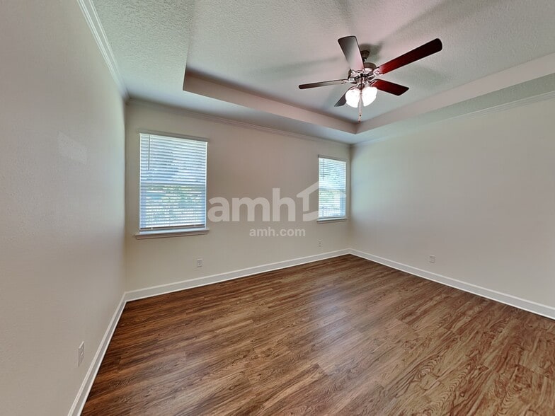 Building Photo - 3037 Eagle Bluff Way