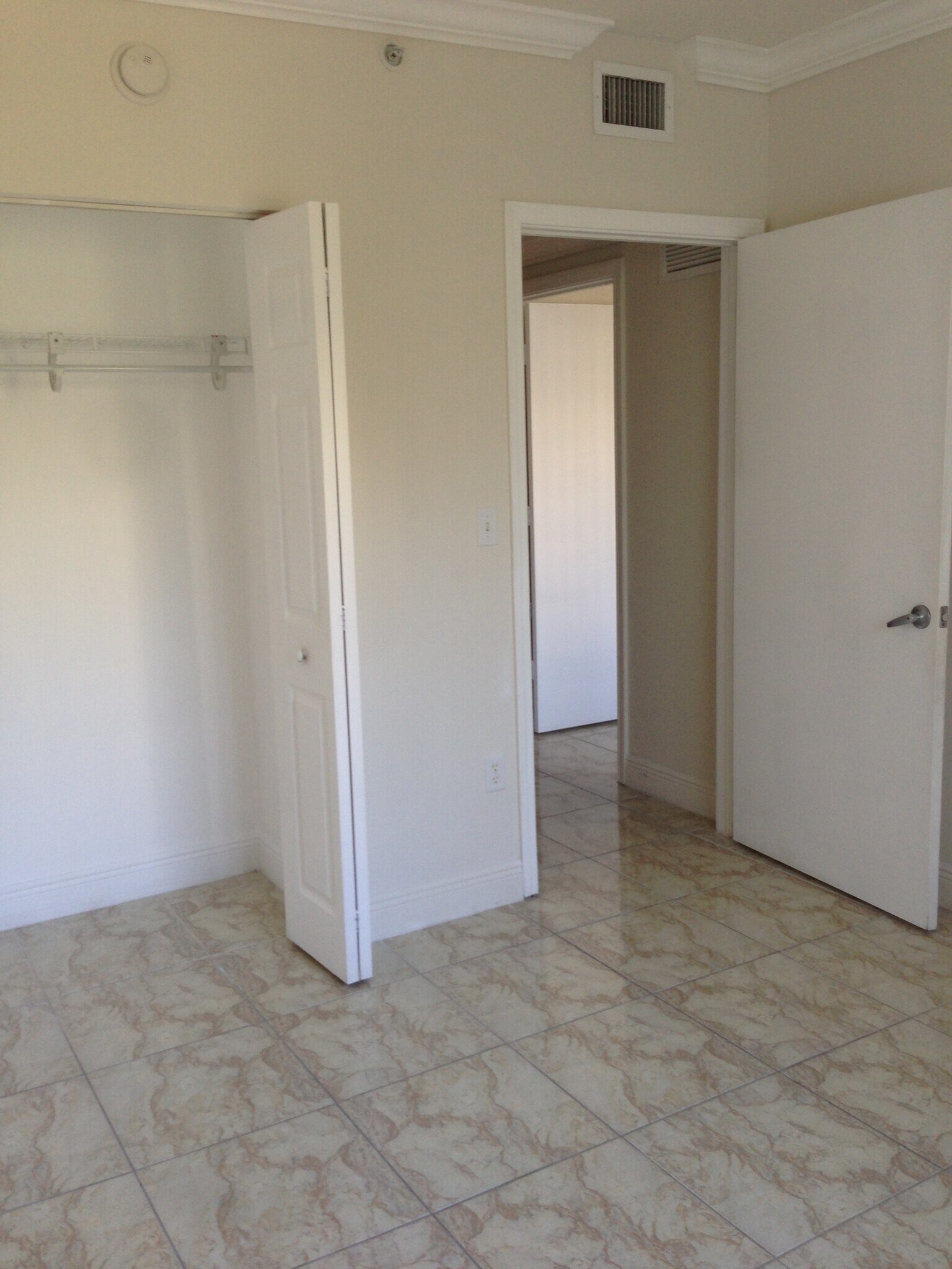 2nd BR - 11060 SW 196th St