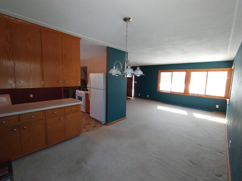 Dining room - connected to living room - 2163 Randy Ave