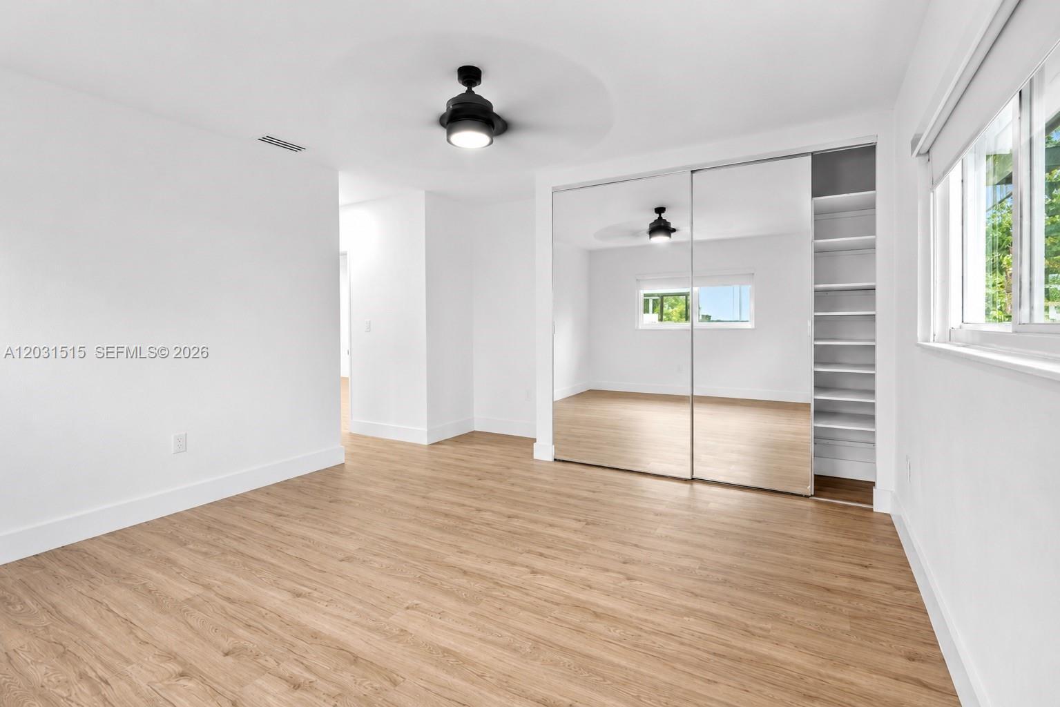 Building Photo - 8819 Dickens Ave