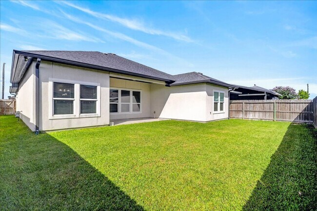 Building Photo - 6718 Stuyvesant Ct