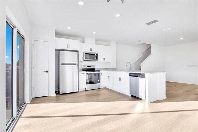 Building Photo - 1532 Mirabella Cir