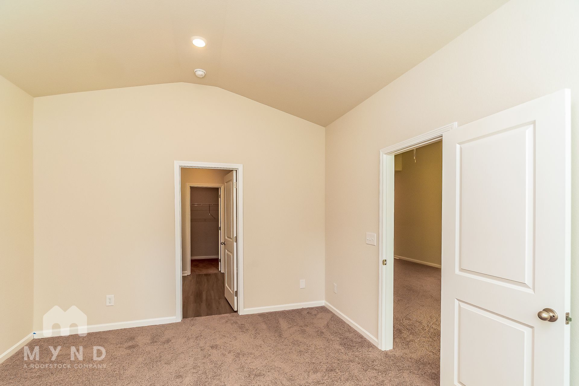 Building Photo - 146 Everglade Wy
