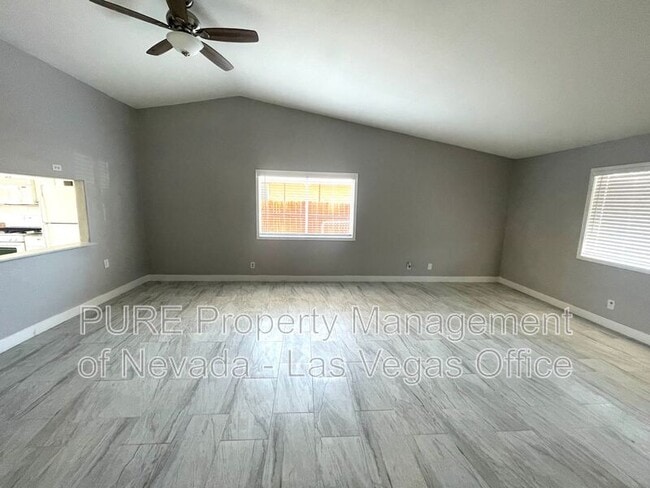 Building Photo - 5934 Via La Contera Dr