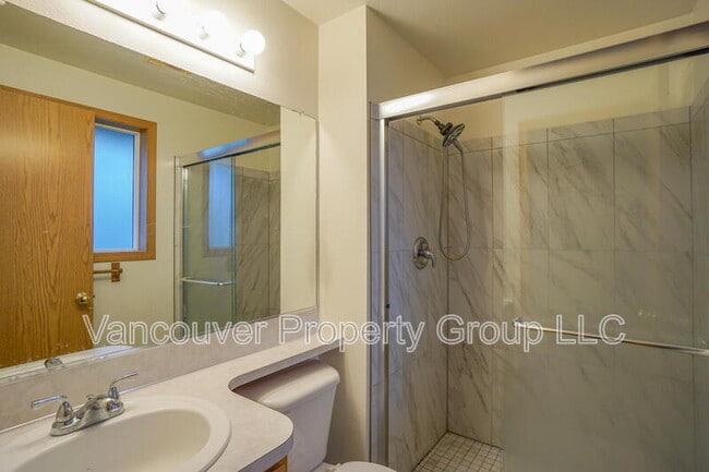 Building Photo - 19026 SE 12th Way