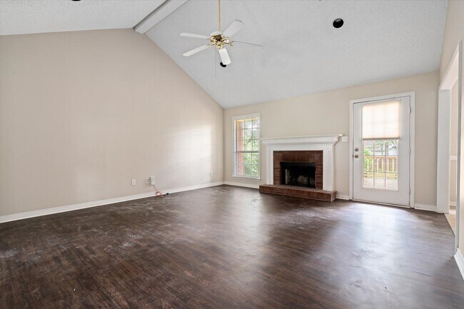 Building Photo - 10020 Silverthorne Ct