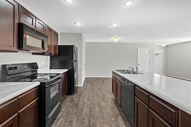 Building Photo - 246 E Anabranch Ct