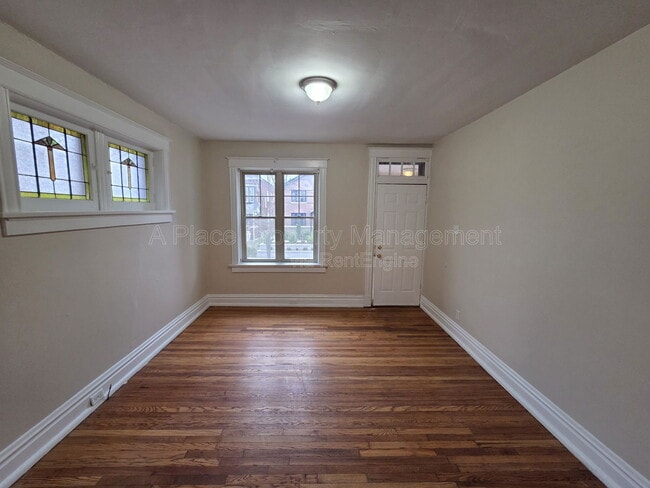 Building Photo - 3143 Halliday Ave