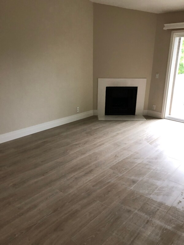 Building Photo - 7854 Windsor Ln