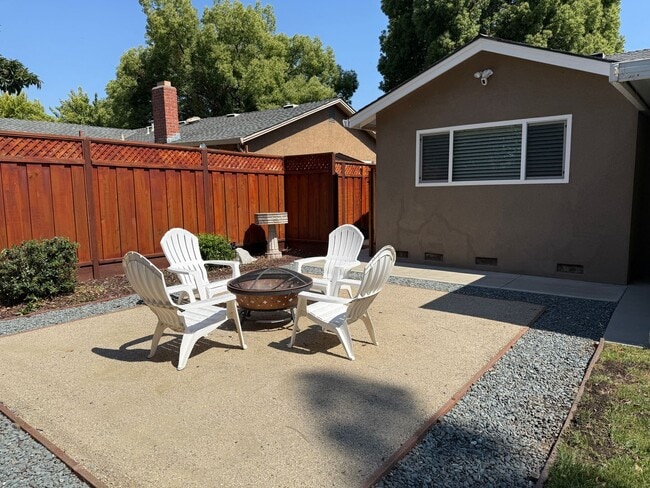 Building Photo - Remodeled Willow Glen Home