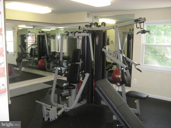 Building Photo - 50 Ramsgate Ct