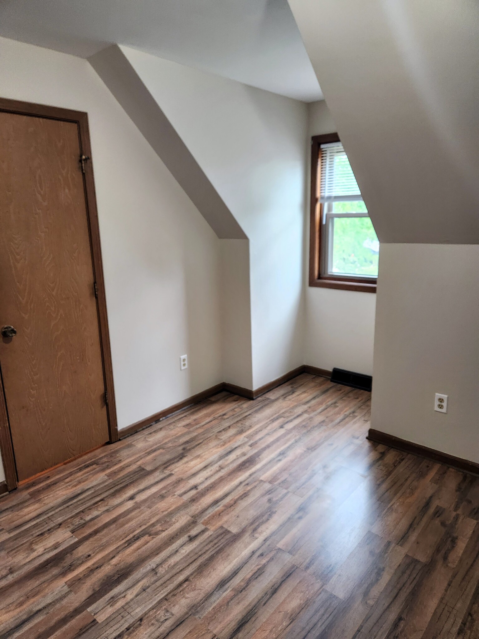 Bright... - 4304 E Santa Anna Dr