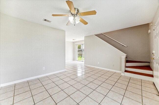 Building Photo - 1916 Upland Dr