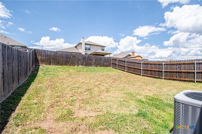 Building Photo - 1308 Liberation Ln