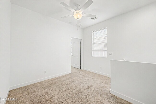 Building Photo - 5516 S Dillon Cir