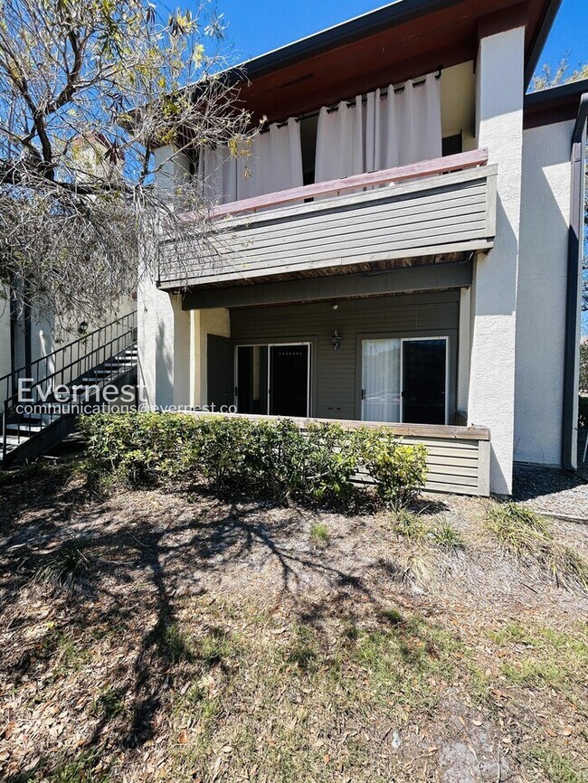 Building Photo - 10265 Gandy Blvd N