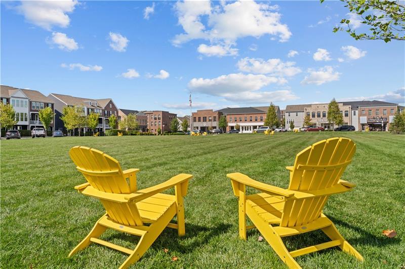 Building Photo - 227 Oliver Way