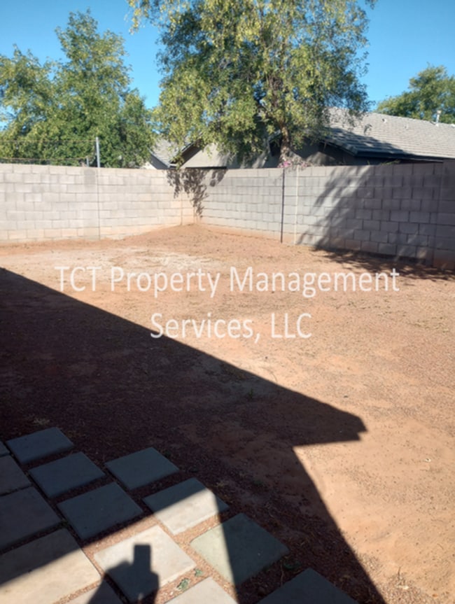 Building Photo - Coldwater Springs 4 Bed/2 Bath Home For You!