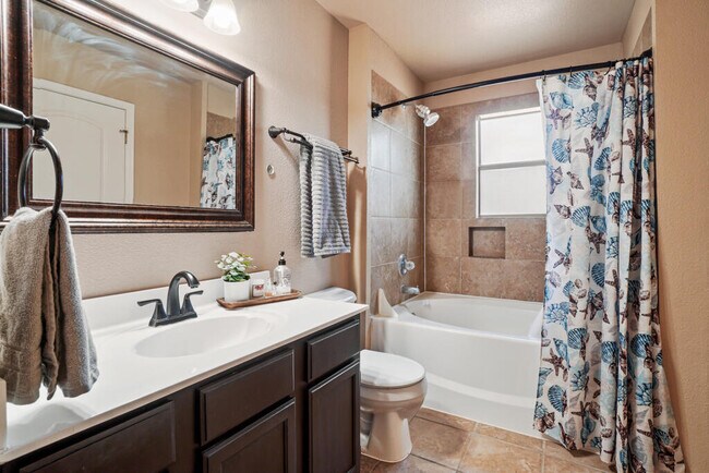 Building Photo - 5905 Redstone Mesa Ct