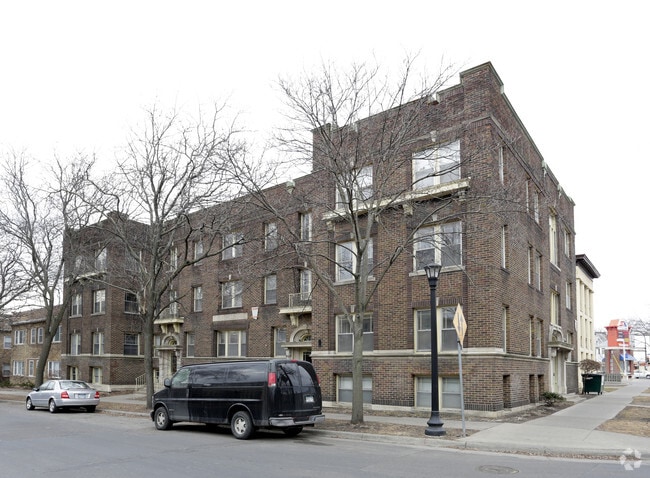 Building Photo - The Shelburne