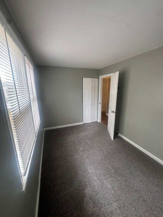 Building Photo - 3 Bedroom Semi Detached Home in Havre De Grace!