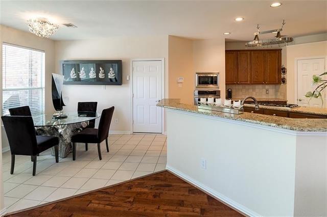 Building Photo - 17804 River Chase Dr