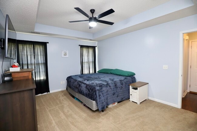 Building Photo - 4370 Excursion Dr
