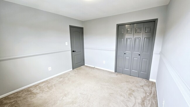 Building Photo - 4502 King Edward Ct