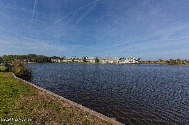 Building Photo - 185 San Juan Dr