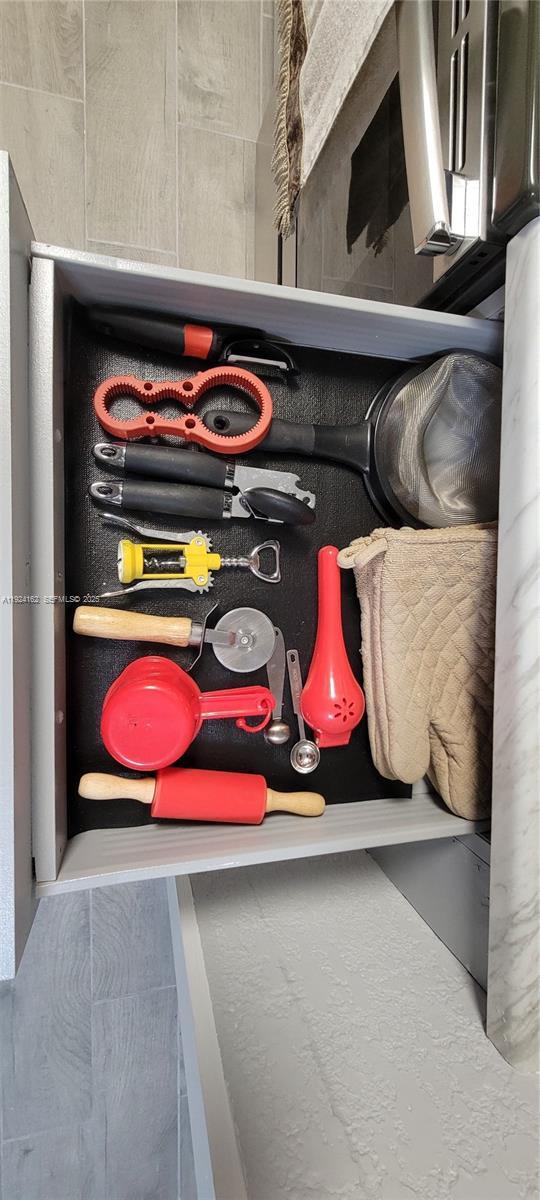 Building Photo - 13285 Arbor Pointe Cir