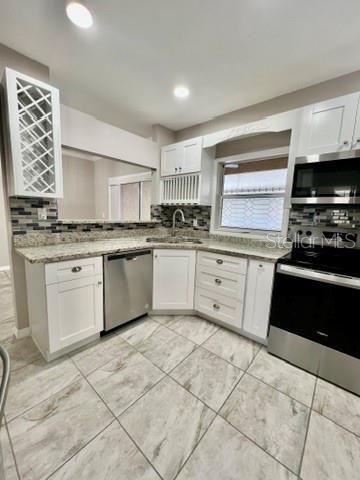 Building Photo - 1407 Lyonshire Dr