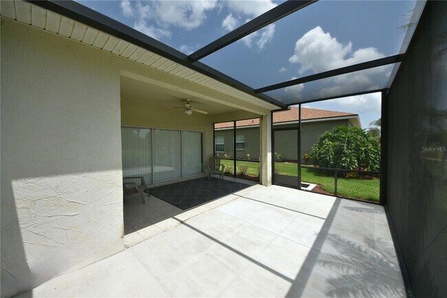 Building Photo - 4314 Berwick Dr