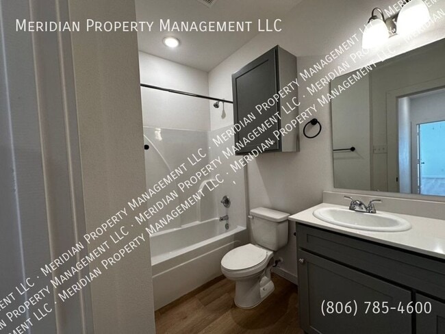 Building Photo - 5511 Itasca St