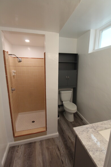 DOWNSTAIRS BATH - 315 33rd St