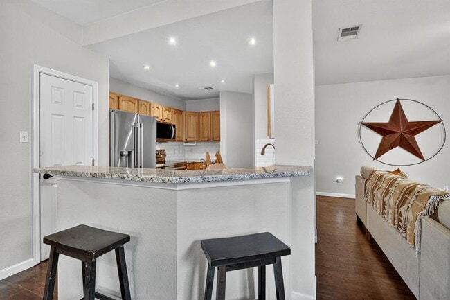 Building Photo - 14906 Foy Dr