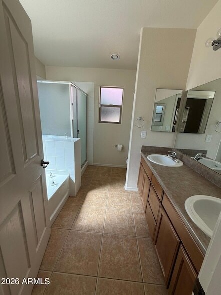 Building Photo - 3388 Zion Ct