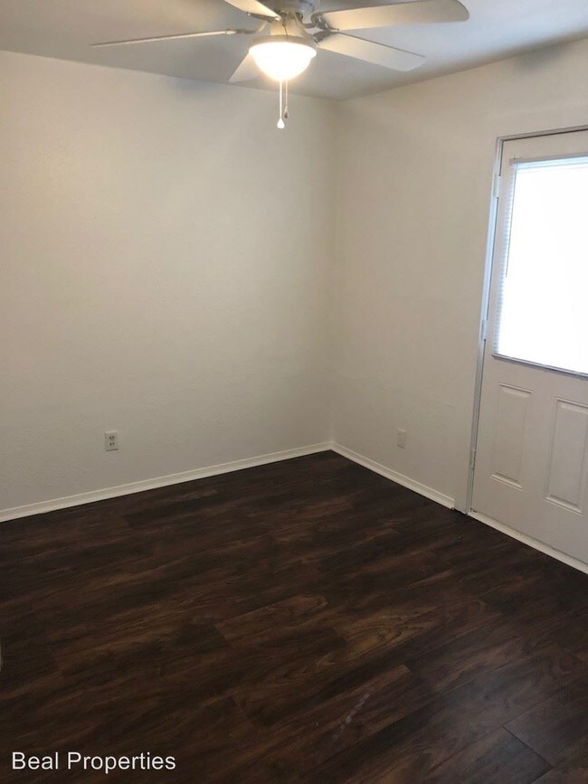 Building Photo - 2 br, 1 bath House - 1520 Broadmoor B