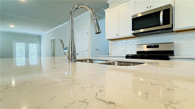 Building Photo - 5114 Tulip Sq