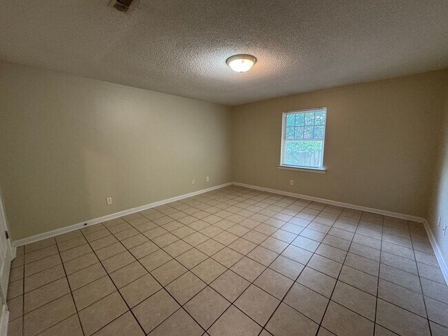 Building Photo - 150&amp;152 Rogers Drive, Rome, GA 30165