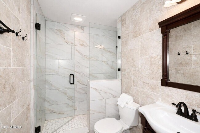 Building Photo - 7541 N 35th Dr