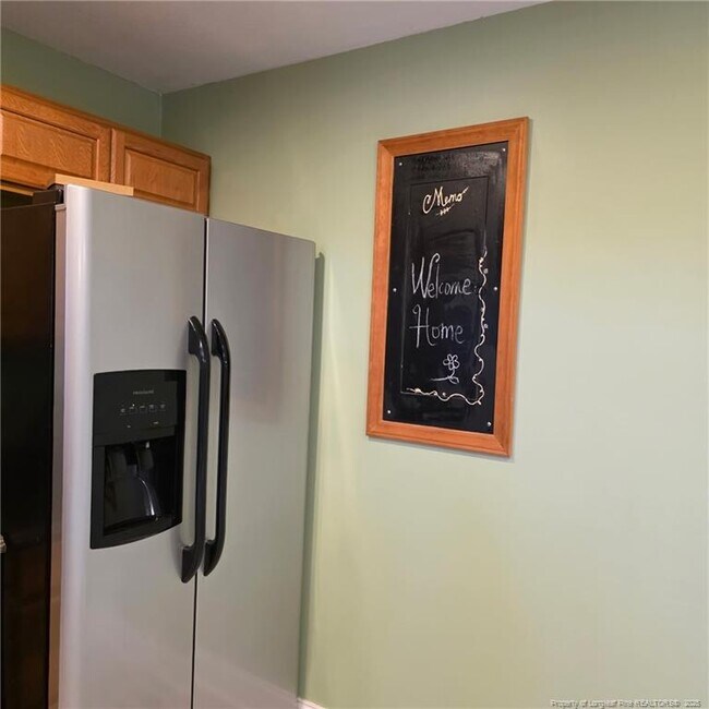 Building Photo - 1401 Greenock Ave