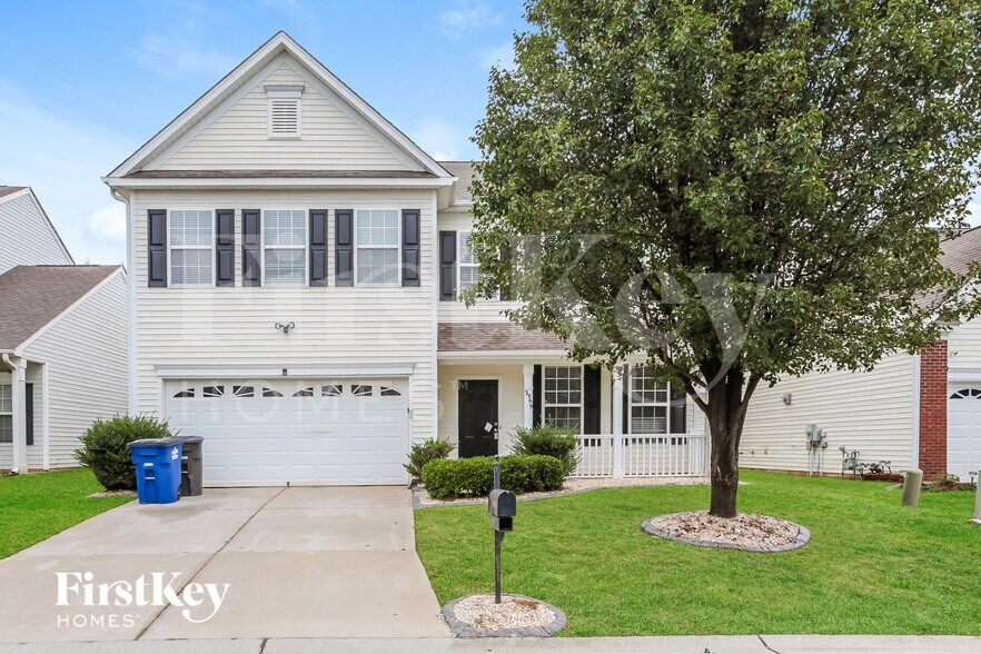 Primary Photo - 3969 Creekmoore Dr